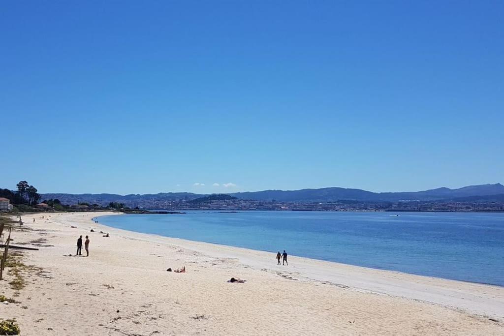 Ideal En Primeira Linea De Playa By Cabana Rentals Cangas do Morrazo Exteriör bild